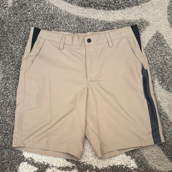 Fila Sport Men's Beige and Black Athletic/Golf Shorts. Size 36 - Picture 2 of 14